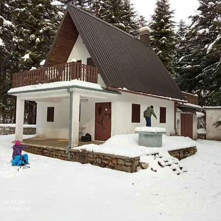 Chalet Vjeverica *
